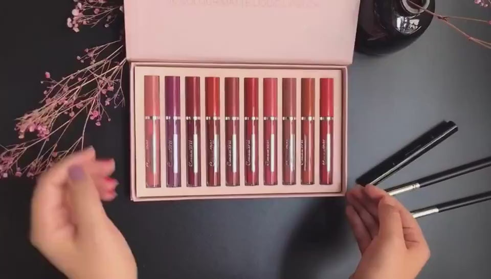 Set de 10 Labiales Mate Líquidos — Caja Regalo, 10 Tonos Exclusivos, Larga Duración, No Se Transfiere, A Prueba de Agua 💄🎁✨